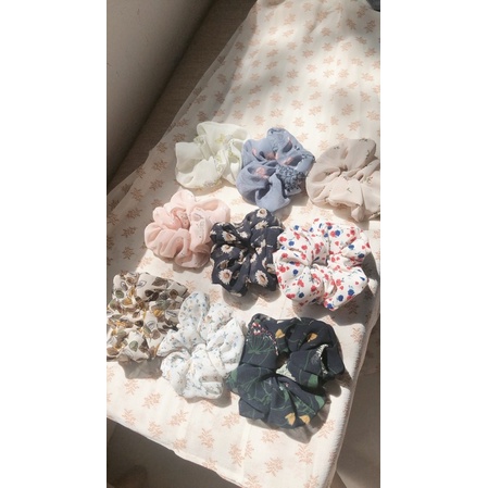 Chun buộc tóc vải Betterista  nhiều màu và hoa
