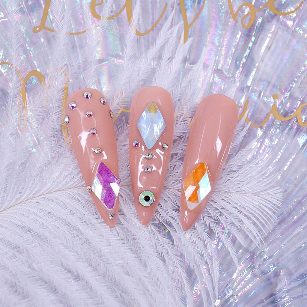 Set 10 viên đá khối chân bắng màu neon mix đủ kiểu đính móng