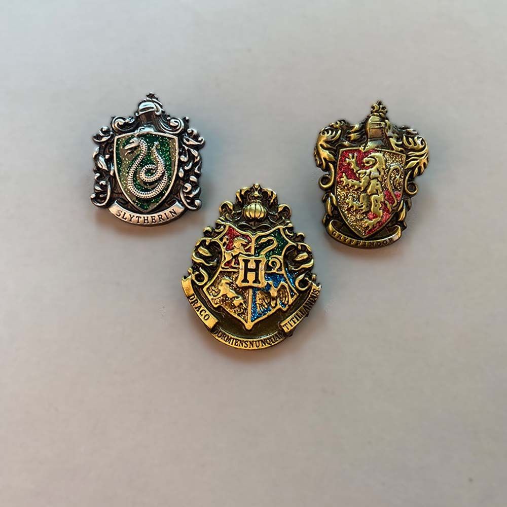 Huy hiệu cài áo bằng hợp kim phong cách Harry Potter