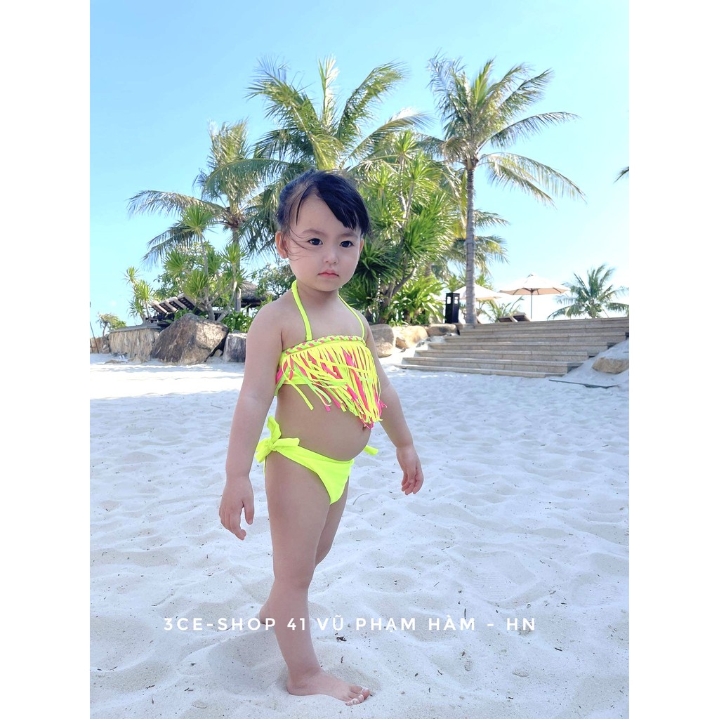 Bộ bikini 2 mảnh bé gái xanh chuối mềm mại, co giãn
