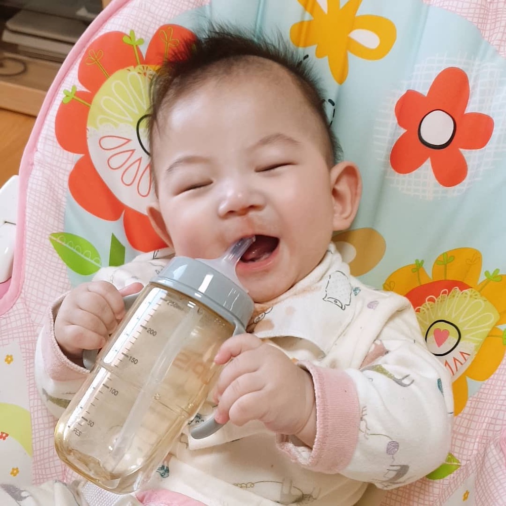 Bình hút Upis núm ti 260ml nhựa PPSU