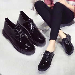 Giày Oxford