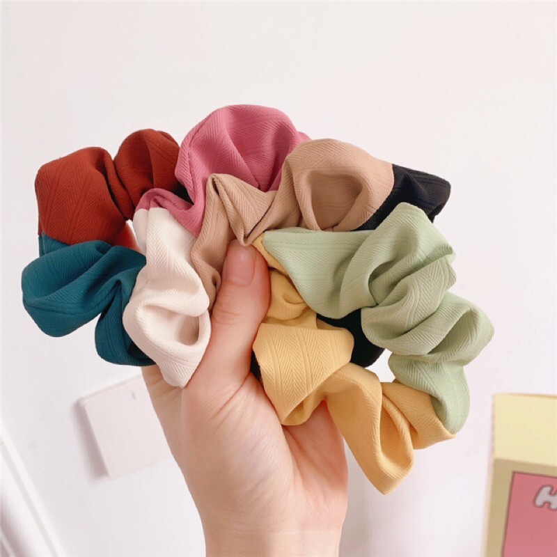 Nơ buộc tóc scrunchies mix hai màu cute