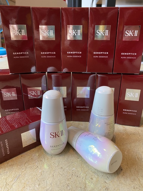 (50ml)Tinh chất dưỡng trắng da Skii Genoptic AURA ESSENCE 50ml