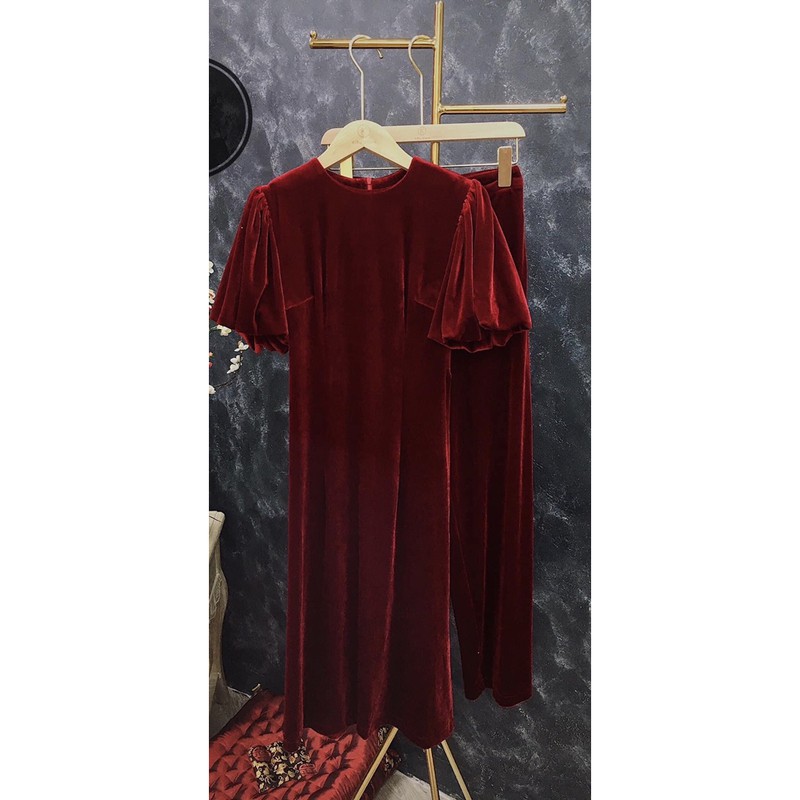 Áo dài nhung cách Tân