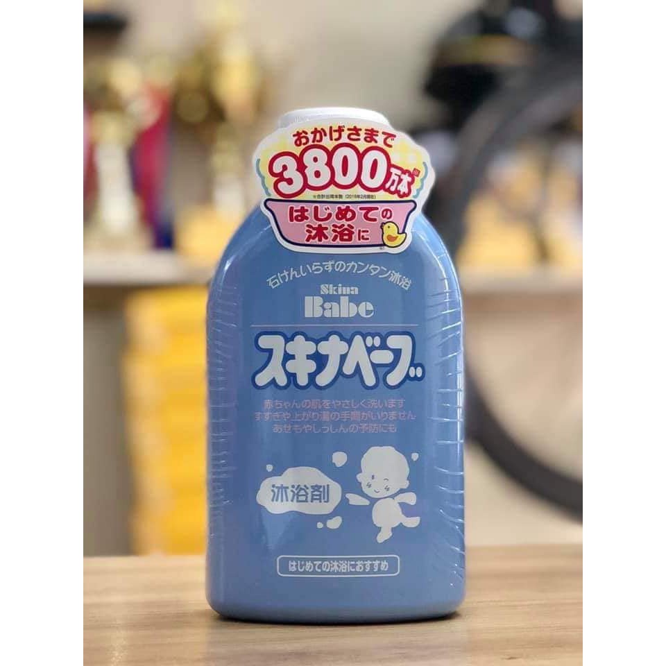 Sữa tắm cho bé Skinbaby ngừa rôm sẩy 500ml Nhật Bản