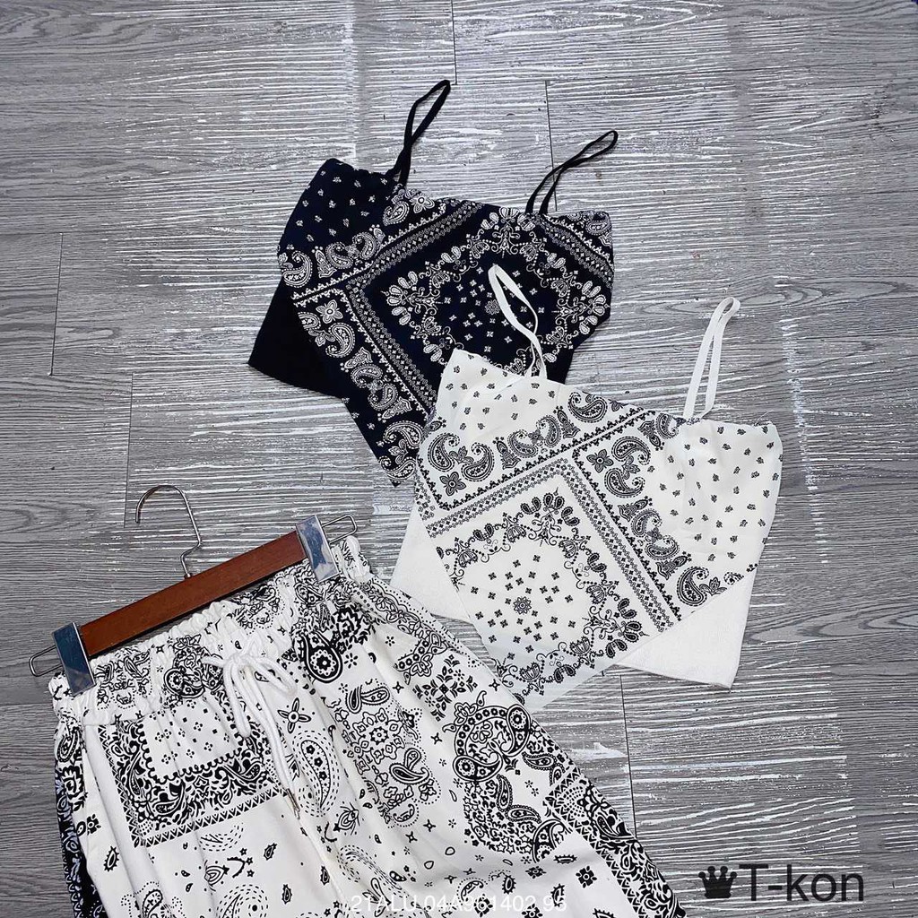 Áo len phối khăn Turban 2 dây ulzzang thời trang nữ Fmstyle Saigon 21ALU04A961406 | BigBuy360 - bigbuy360.vn