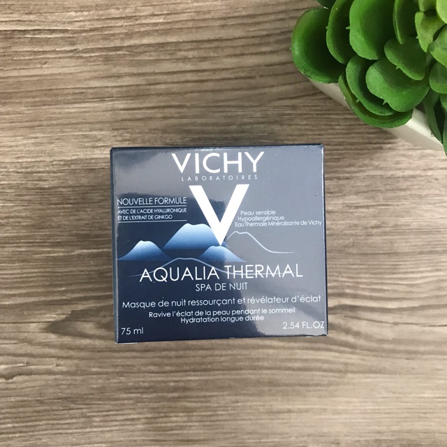 Mặt nạ ngủ dưỡng ẩm giúp làm sáng da Vichy 75ml