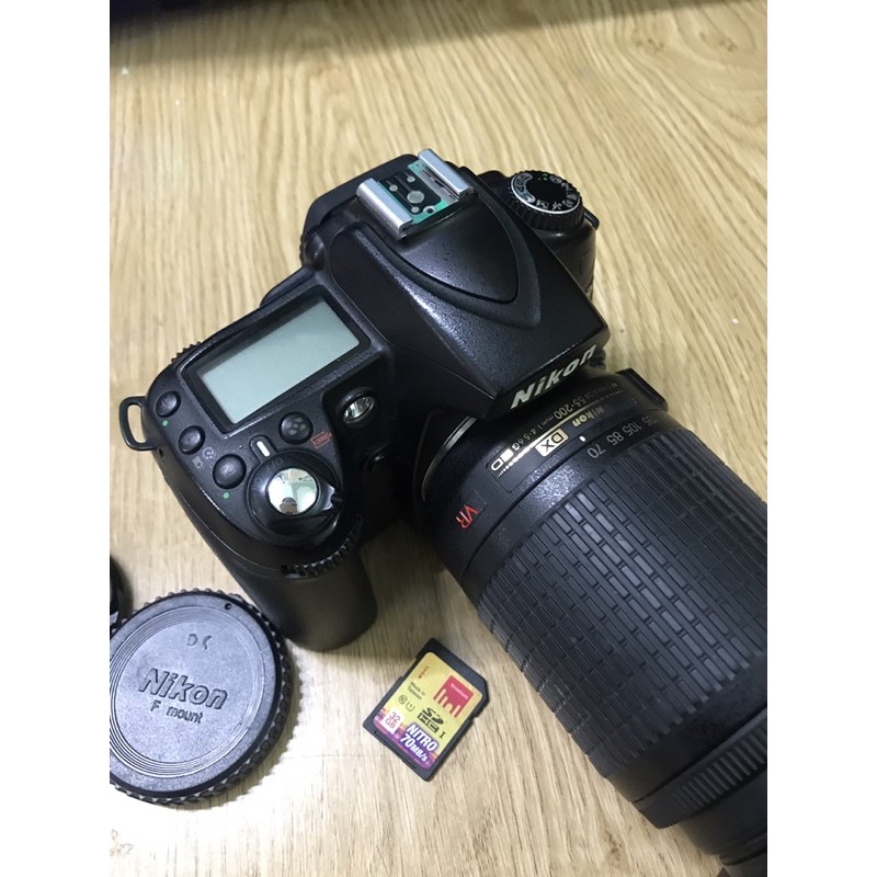 Máy ảnh Nikon D90 + Nikon 18-105mm f/3.5-5.6G VR ED (Hoặc Nikon 55-200mm VR, ED)