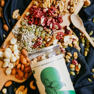 Hạt Mix Nuts 8 loại hạt dinh dưỡng : Hạnh nhân, mắc ca, hạt điều, hạt bí xanh, hạt hướng dương, hạt dẻ cười - DK HARVEST
