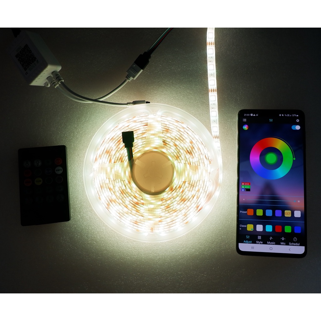 Đèn Led  TickTok 16 triệu màu RGB cảm biến theo nhạc điều khiển qua App điện thoại 5m