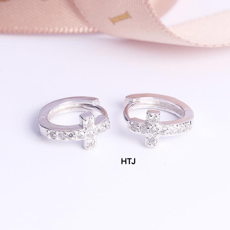 Bông tai nữ bạc ta dạng vòng tròn đính đá hình thánh giá - Bông tai bạc Bibi