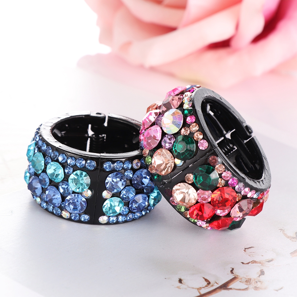 Kẹp tóc đính đá tạo kiểu tóc đuôi ngựa xinh xắn