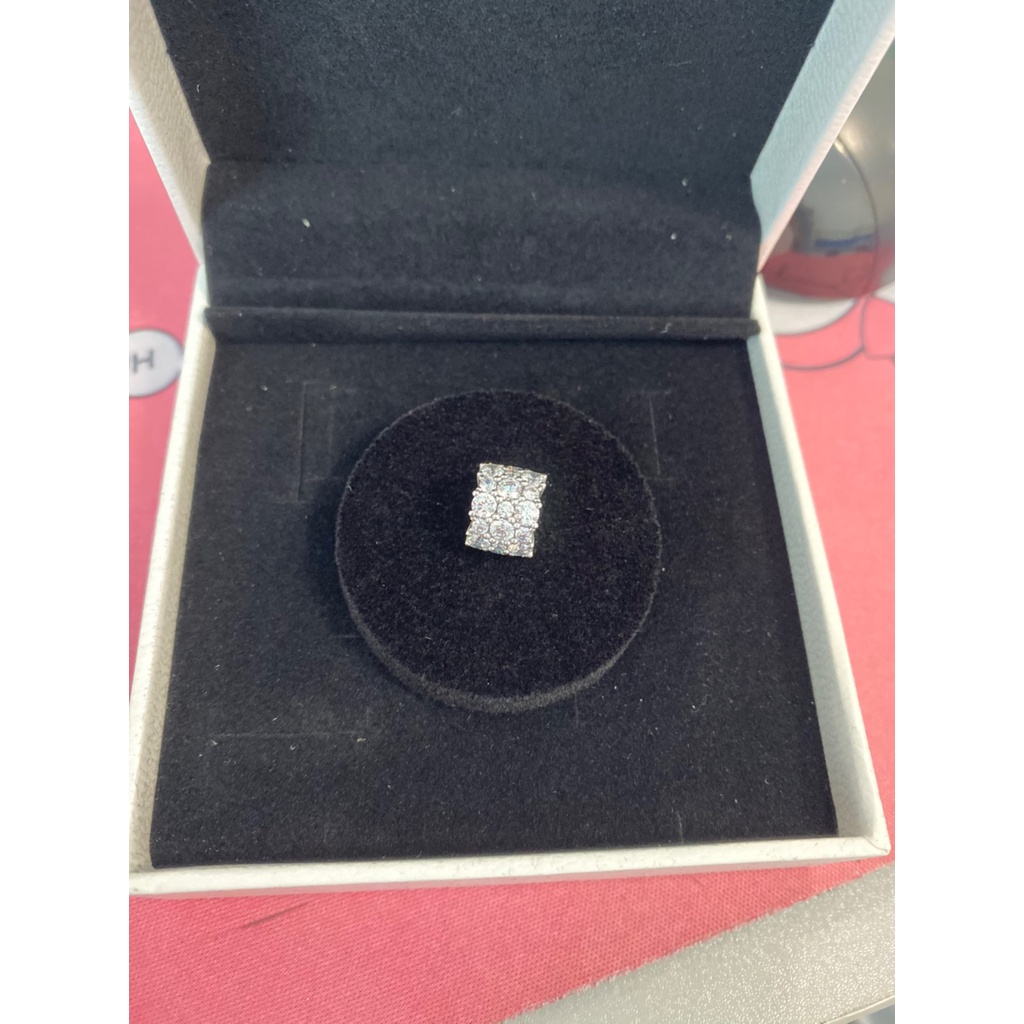 Vòng Tay Trong Suốt Đính Hạt Lấp Lánh