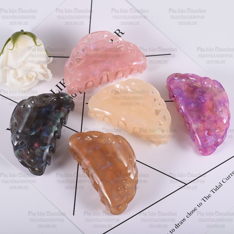 Gấp tóc bàn tay nhựa vân xà cừ 8.5CM 40k