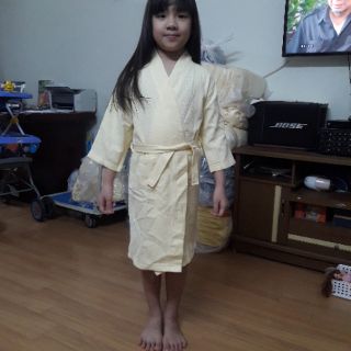Áo choàng trẻ em