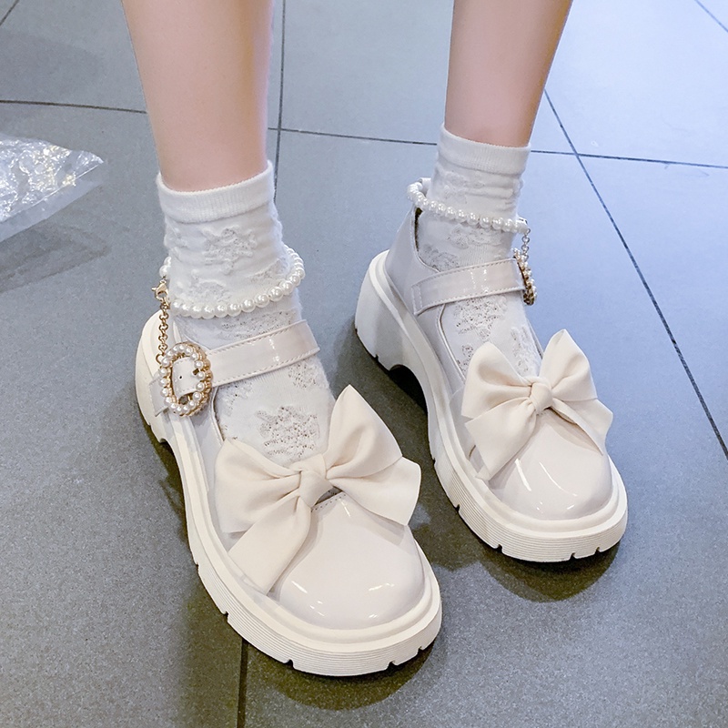 Giày Búp Bê Da Bóng Mũi Tròn to Đính Tua Rua Phối Dây Xích Kim Loại Kiểu Lolita Dễ Thương Cho Nữ