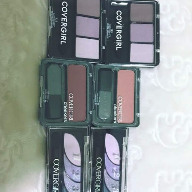 Màu mắt covergirl