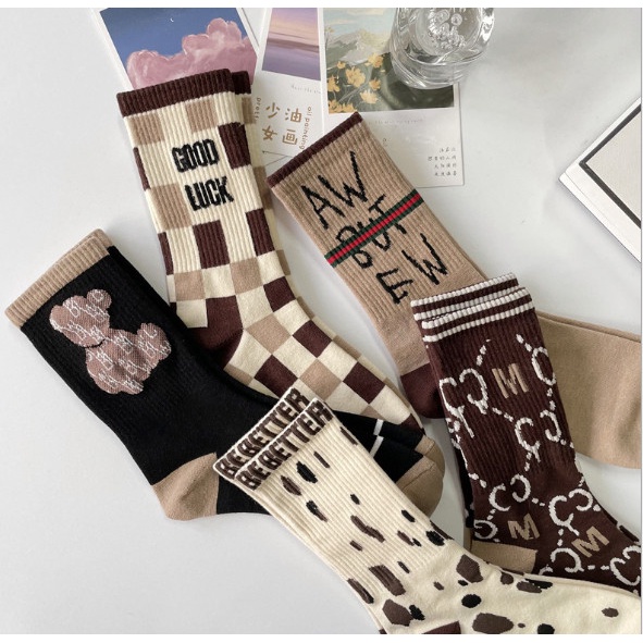 Vớ Tất thể thao cao cổ chữ GOOD LUCK  phong cách thể thao, trẻ trung và năng động.