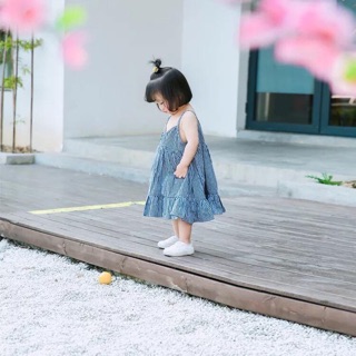 Đầm 2 dây caro nhí