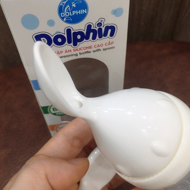 Bình Tập Ăn Silicone Cao Cấp 200ml DOLPHIN♥️ TẶNG CỌ ♥️ Bình Có Nắp Đậy Thìa An Toàn Sạch Sẽ Cho Bé Ăn Ngon Miệng