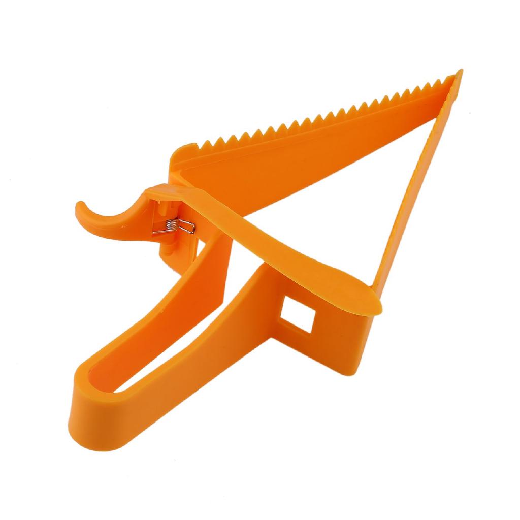 Triangle Design Adjustable Cake Cutter Baking Tool Cake Slicer Baking Cutter
