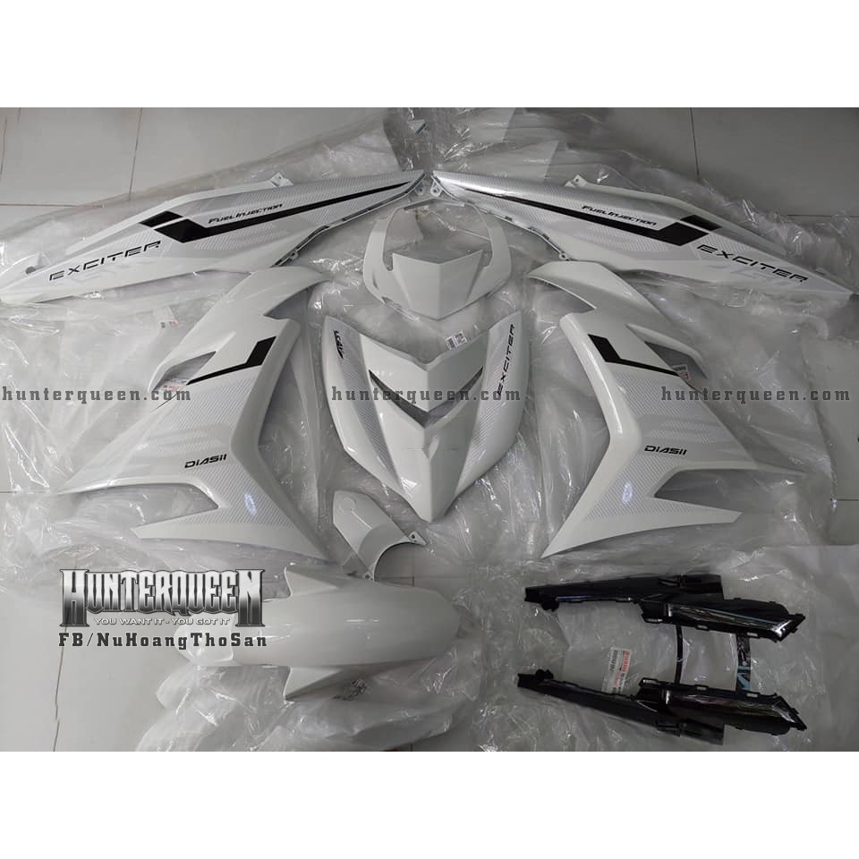 Tem rời Exciter 150 xe trắng. Tem RC trắng đen. Thay đổi màu sắc và chi tiết theo yêu cầu. Sắc nét, bền màu