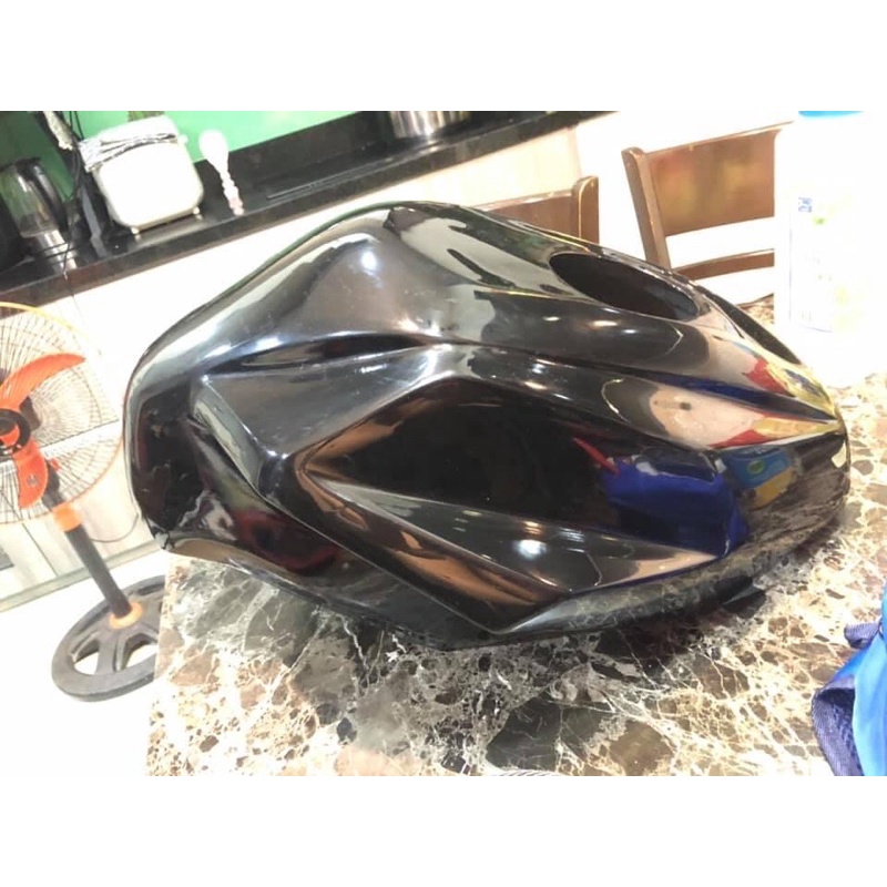 ốp thùng xăng honda cbr150r cbr150 2016-2020 mẫu cbr250rr