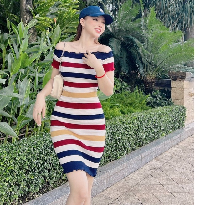 VÁY LEN ÔM BODY KẺ NGANG MẶC 2 KIỂU 080722