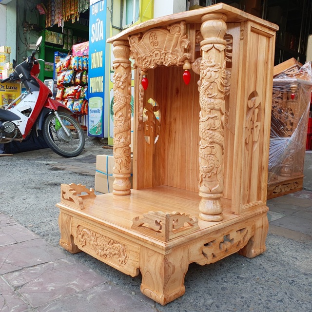 Bàn thờ thần tài gỗ xoan ngang 48 x 68 cm quỳ Trụ màu nguyên gỗ