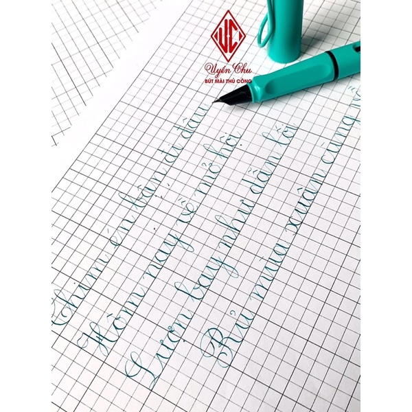 Bút mài Uyển Chu 202