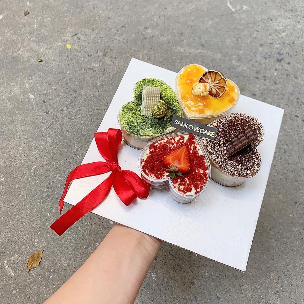 Cốc nhựa đựng bánh, các hình thù, hình trái tim dành cho các cặp đôi, hình ngôi sao