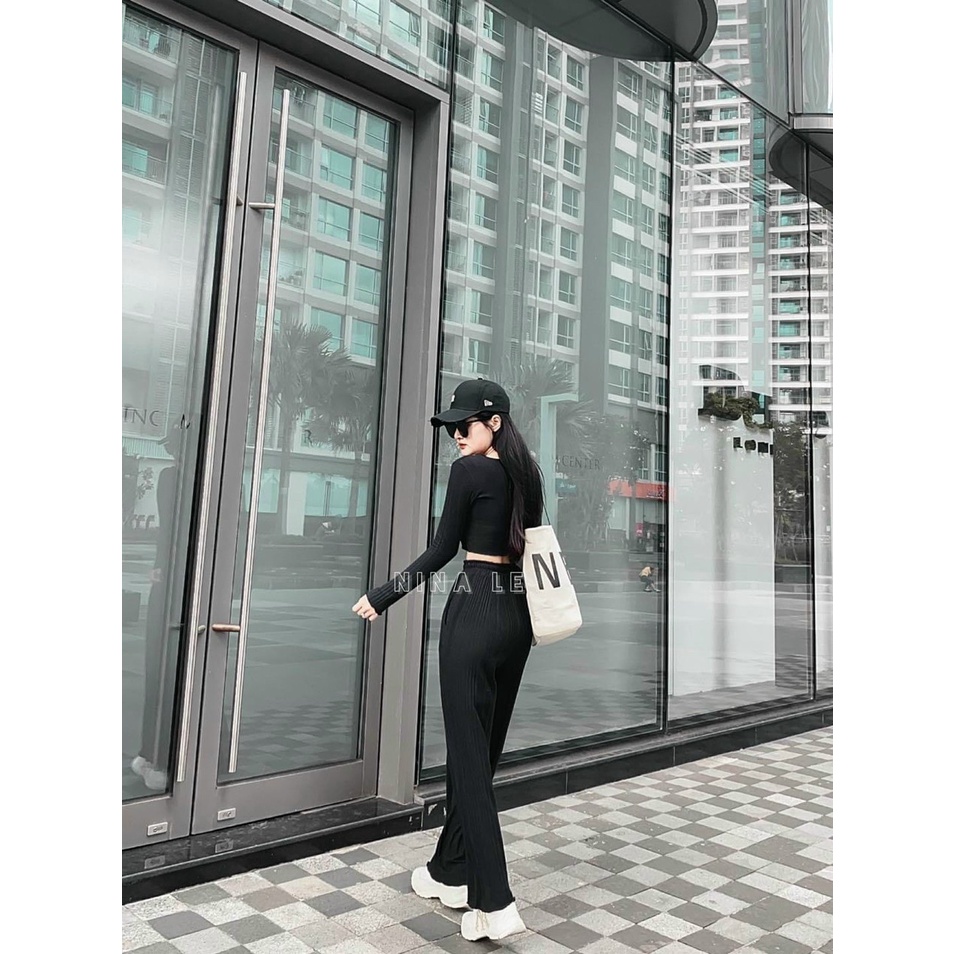 Sét bộ nữ croptop tay dài cổ V kèm quần dài ống rộng trẻ trung, năng động thời trang nữ cho nàng đi chơi