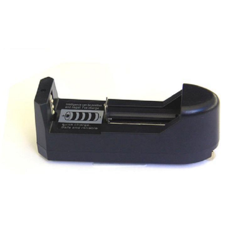 Chui cắm sạc pin,,,