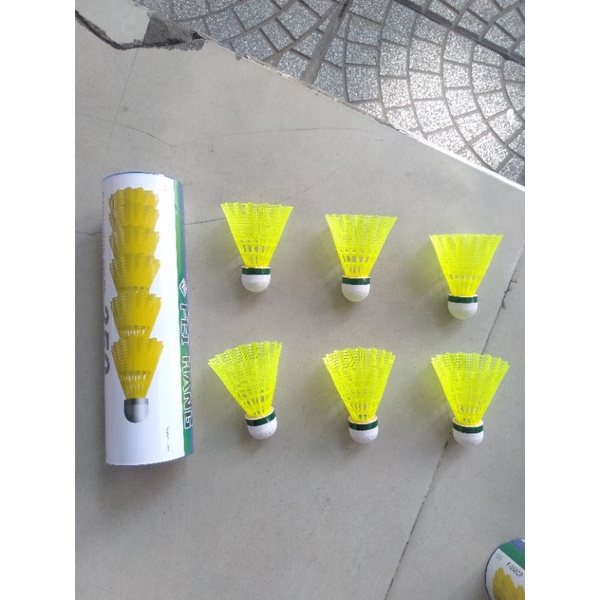 1 ống cầu nhựa 6 trái 350