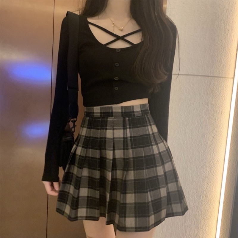 Sét áo thun croptop kèm chân váy dạ kẻ có size SM (hàng sẵn)