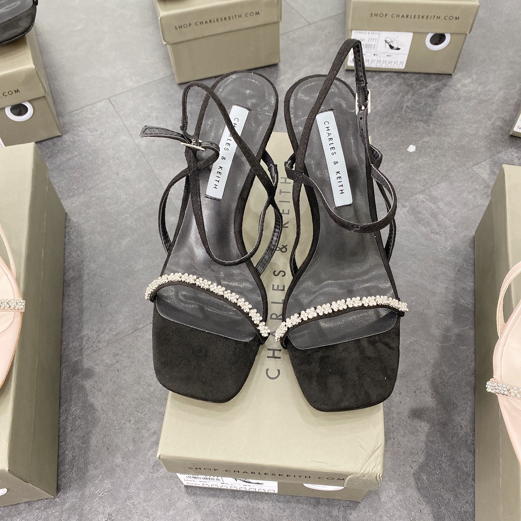 Sandal 9p Cnk Quai Đá Mảnh Da Mềm Êm Fullbox Hãng Cao Cấp