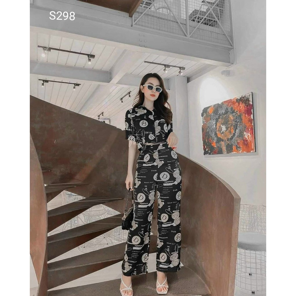 Set Bộ Áo Croptop Và Quần Ông Rộng In Họa Tiết