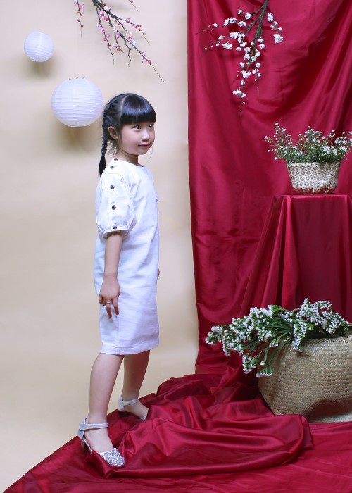 Đầm dạo phố thời trang Jadiny cho bé gái màu trắng