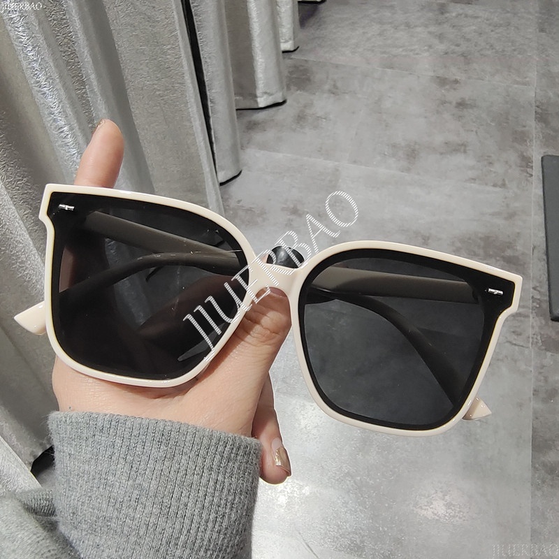 Kính Mát Vuông Chống Tia UV400 Thời Trang