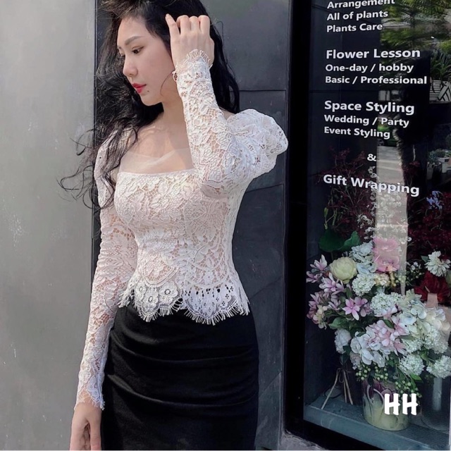 ÁO REN CỔ VUÔNG CHẤT ĐẸP MS16288
