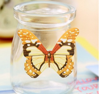 Giấy nhớ hình cánh bướm