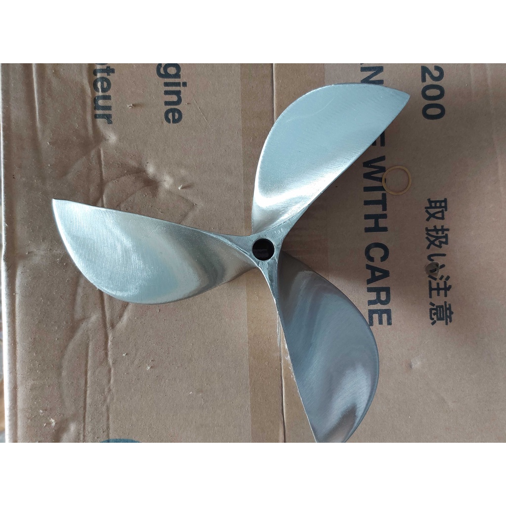 Chân Vịt Inox 3 Cánh 8HP đến 9HP, Lỗ Ren 16mm, Đường Kinh 24 cm, Chân Vịt Chạy Thuyền, Chạy Xuồng