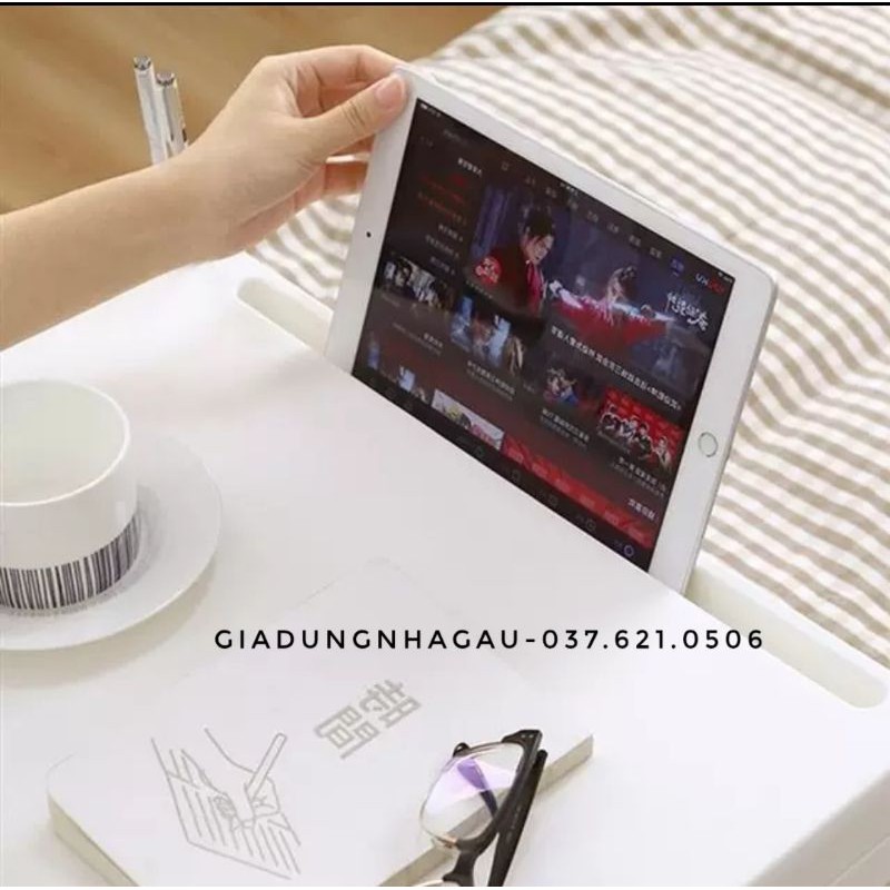 Bàn làm việc, bàn học gấp gọn thông minh có khe để điện thoại, ipad và chỗ cắm bút