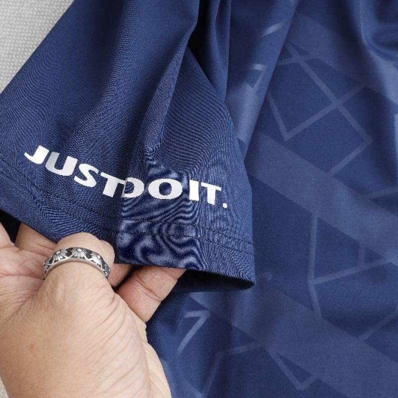 Áo thun thể thao nam tay ngắn không cổ bigsize