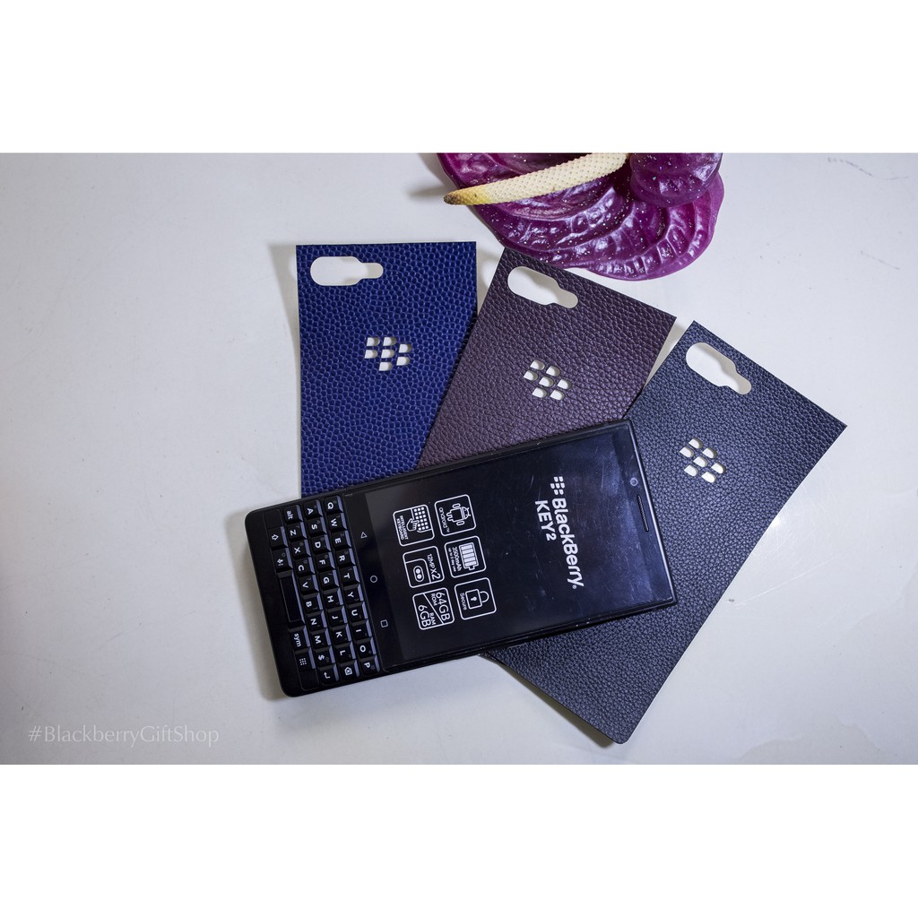 BB KeyTwo - dán da bò thật 100%
