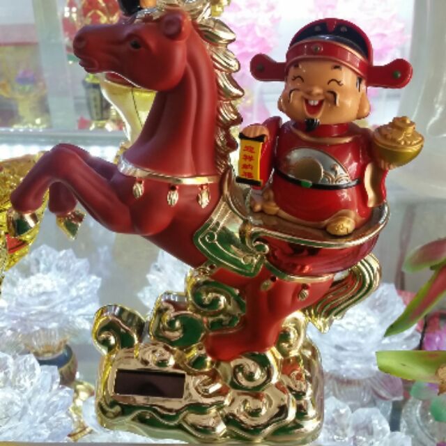 Tượng Thần Tài Cưỡi Ngựa