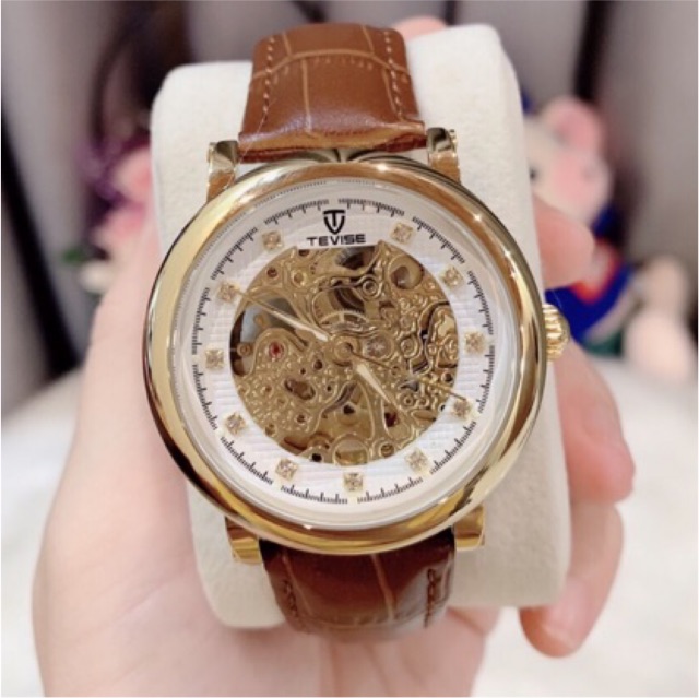 Đồng hồ nam TEVISE máy cơ số được thiết kế bằng những viên kim cương