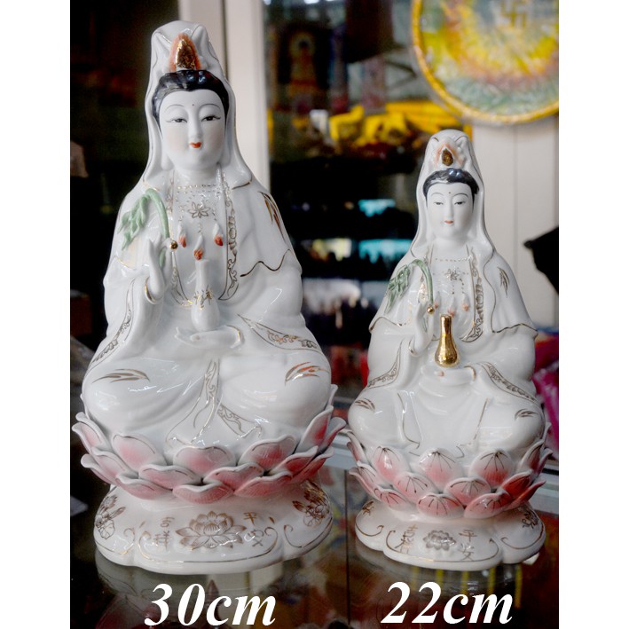Tượng ngài Quan Thế Âm Bồ Tát ngồi bằng gốm tráng men