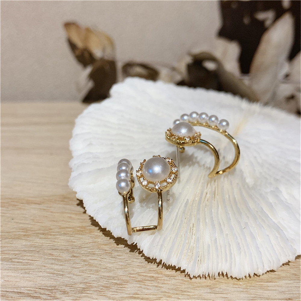 Hoa tai trang trí ngọc trai kiểu dáng độc đáo cho nữ